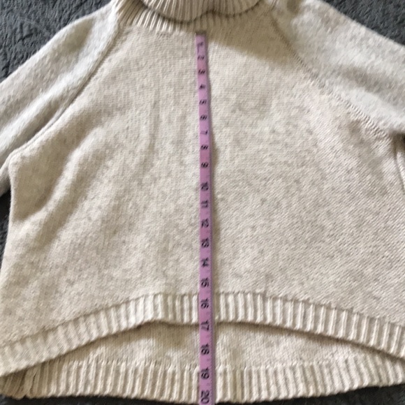 John + Jenn- cowl neck pullover Sweater-S/P - Picture 6 of 14
